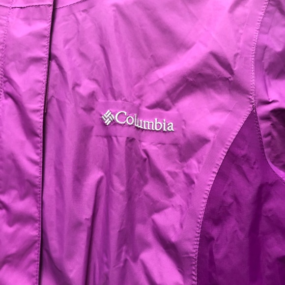Columbia OmniTech rain jacket - Lavender/Purple - Women’s Medium - Picture 3 of 9
